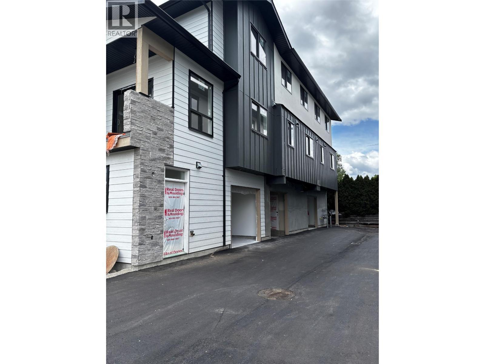 980 Franklyn Road Unit# 3 Lot# 3, Kelowna, BC