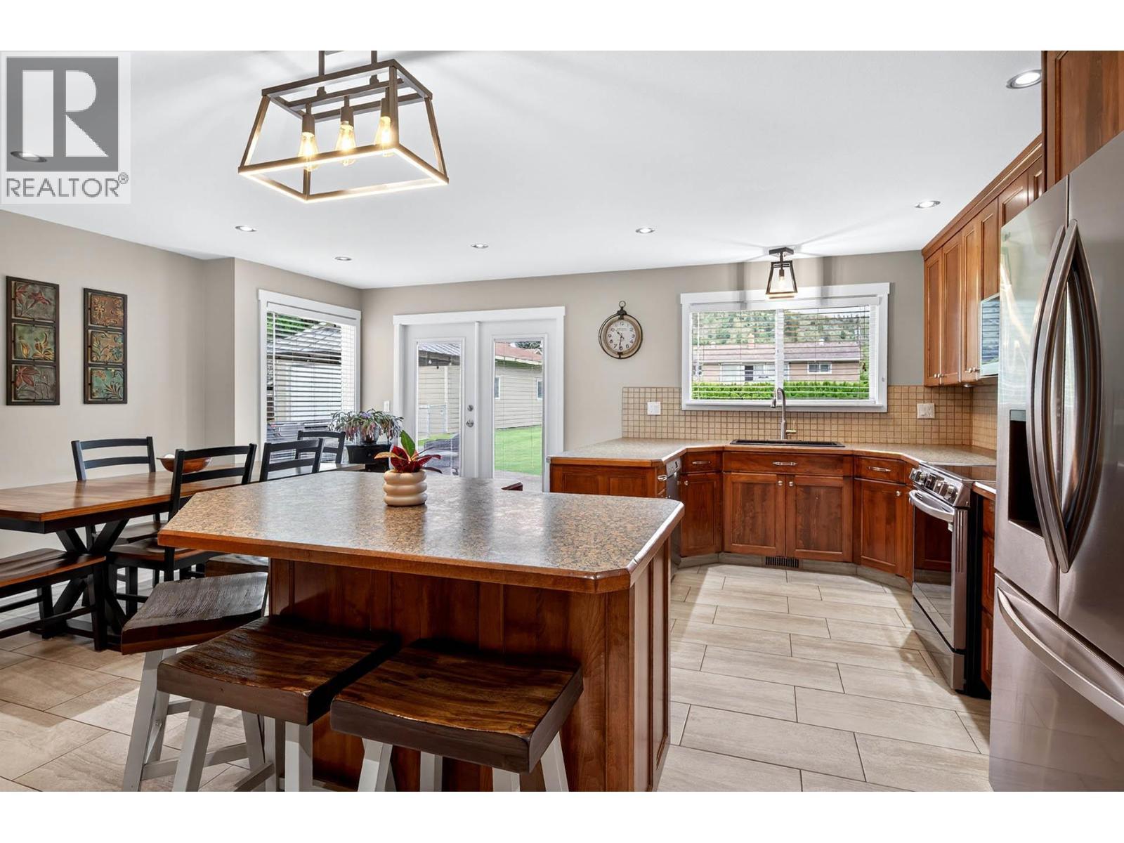 6451 Beaver Crescent, Kamloops, BC