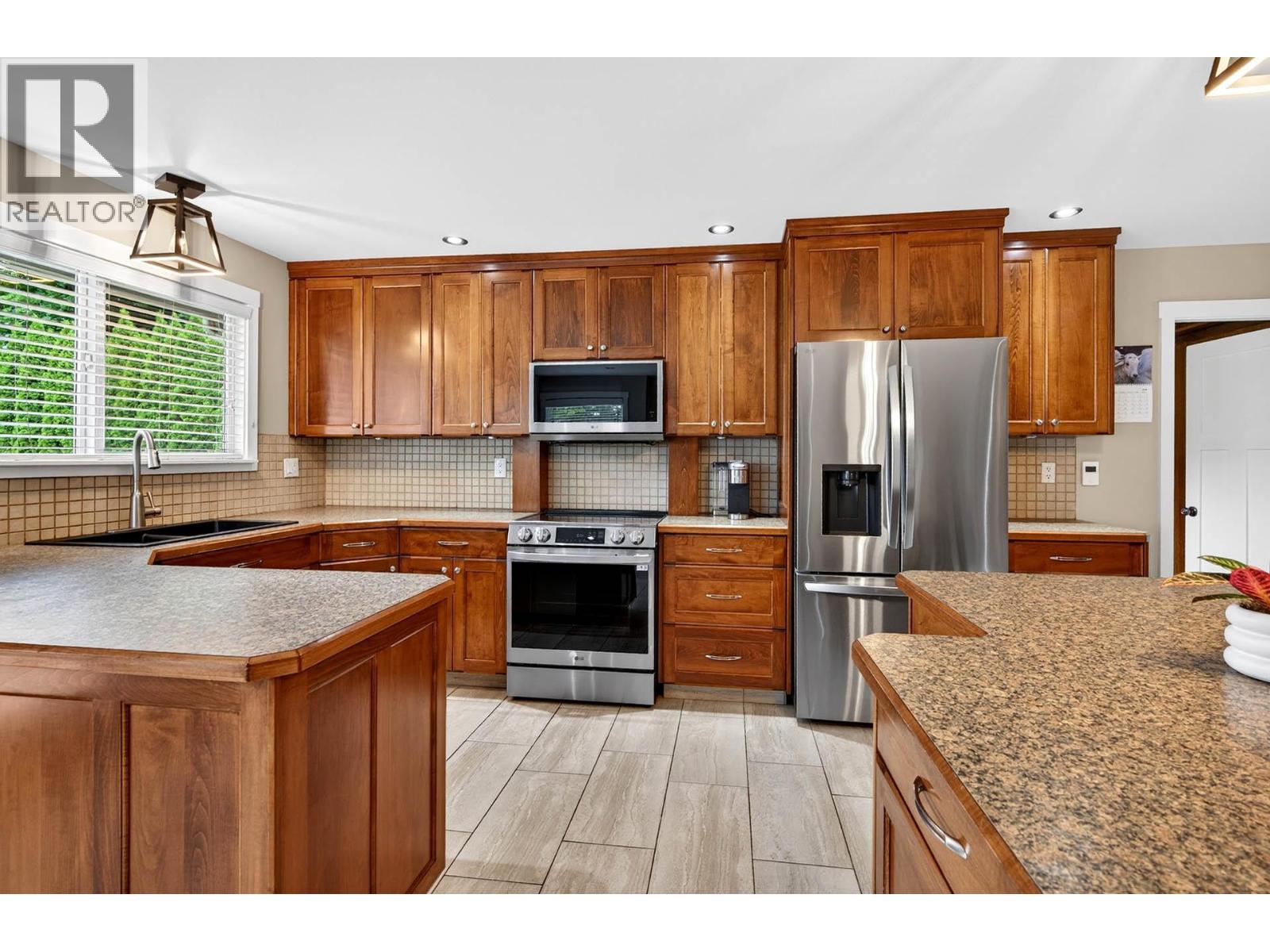 6451 Beaver Crescent, Kamloops, BC