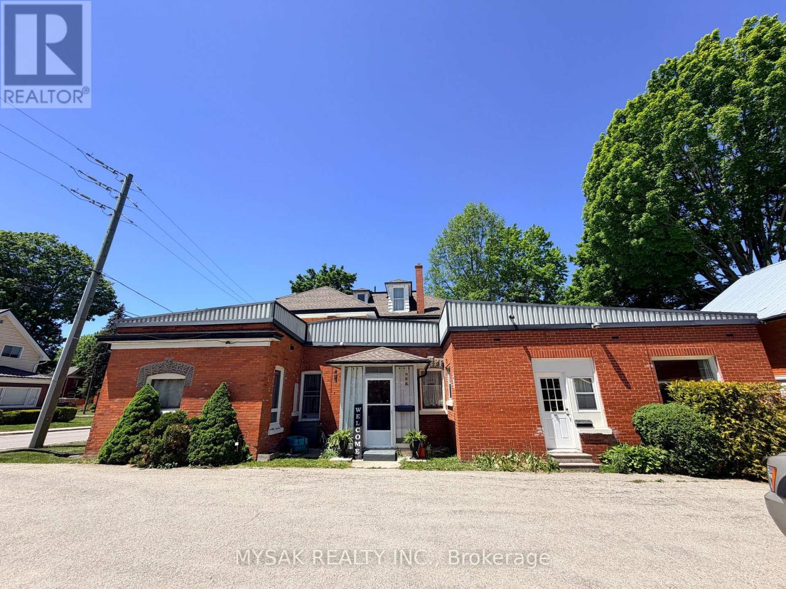 315 Centre Street, North Huron, ON