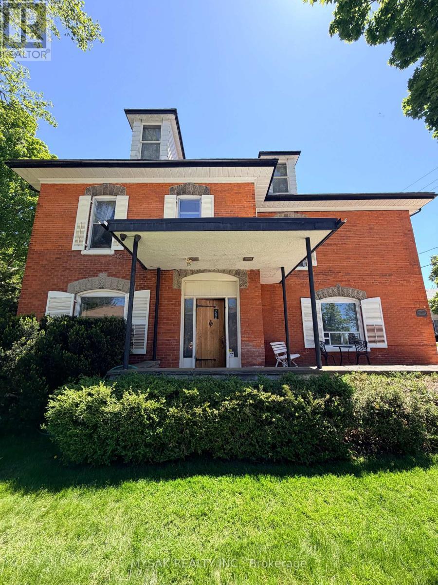 315 Centre Street, North Huron, ON