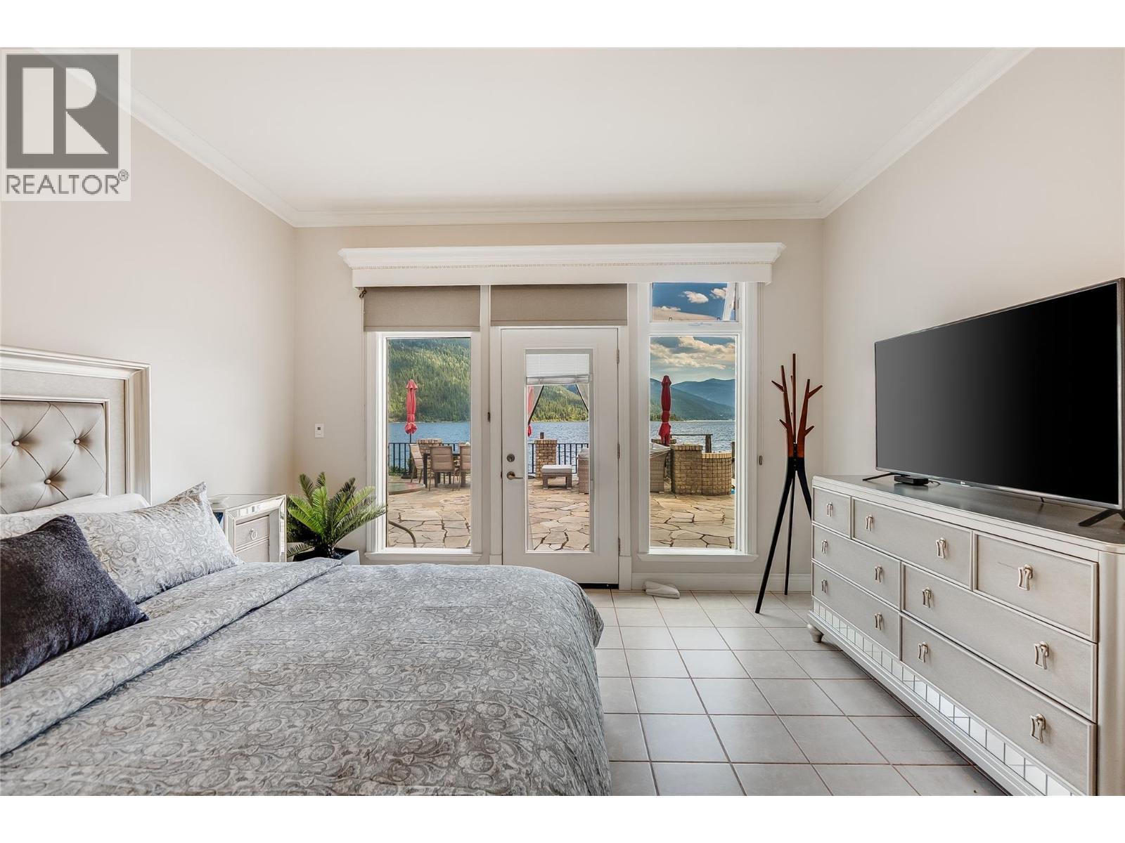 2614 3A Highway, Nelson, BC