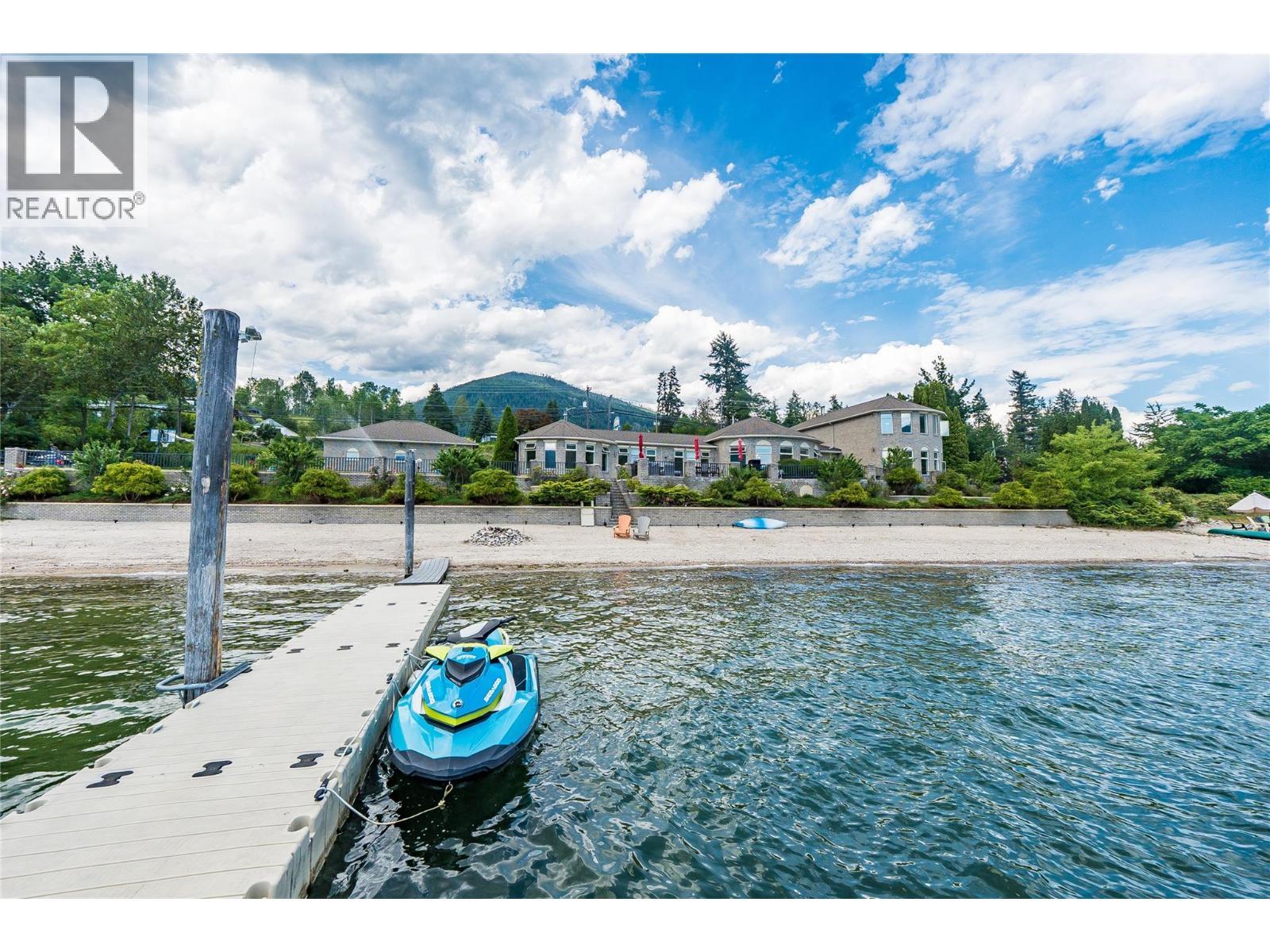 2614 3A Highway, Nelson, BC