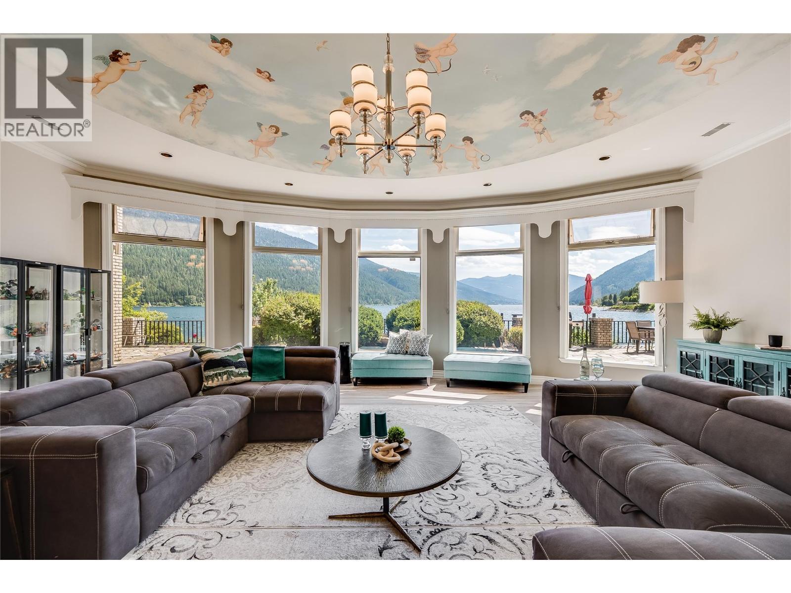 2614 3A Highway, Nelson, BC