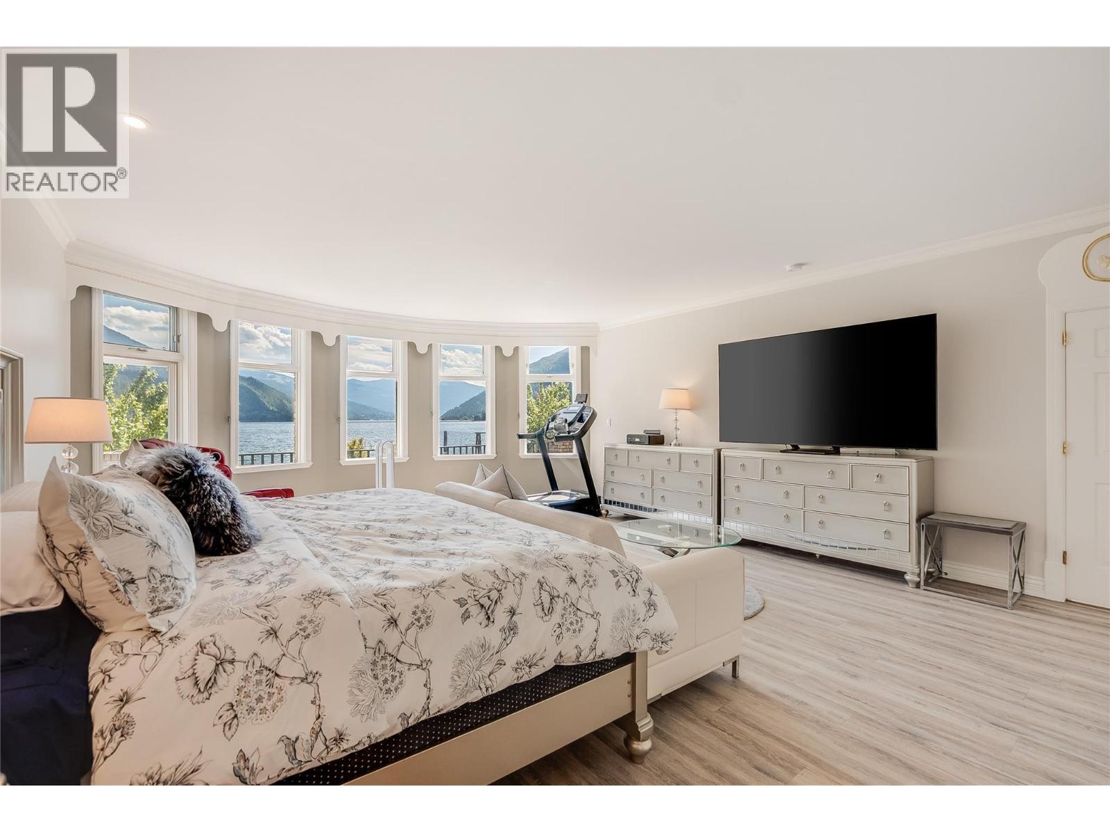 2614 3A Highway, Nelson, BC