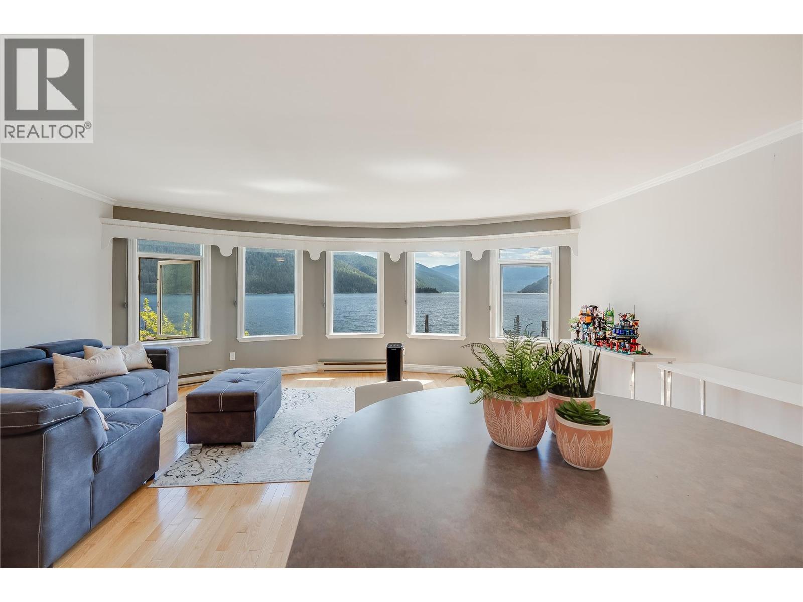 2614 3A Highway, Nelson, BC