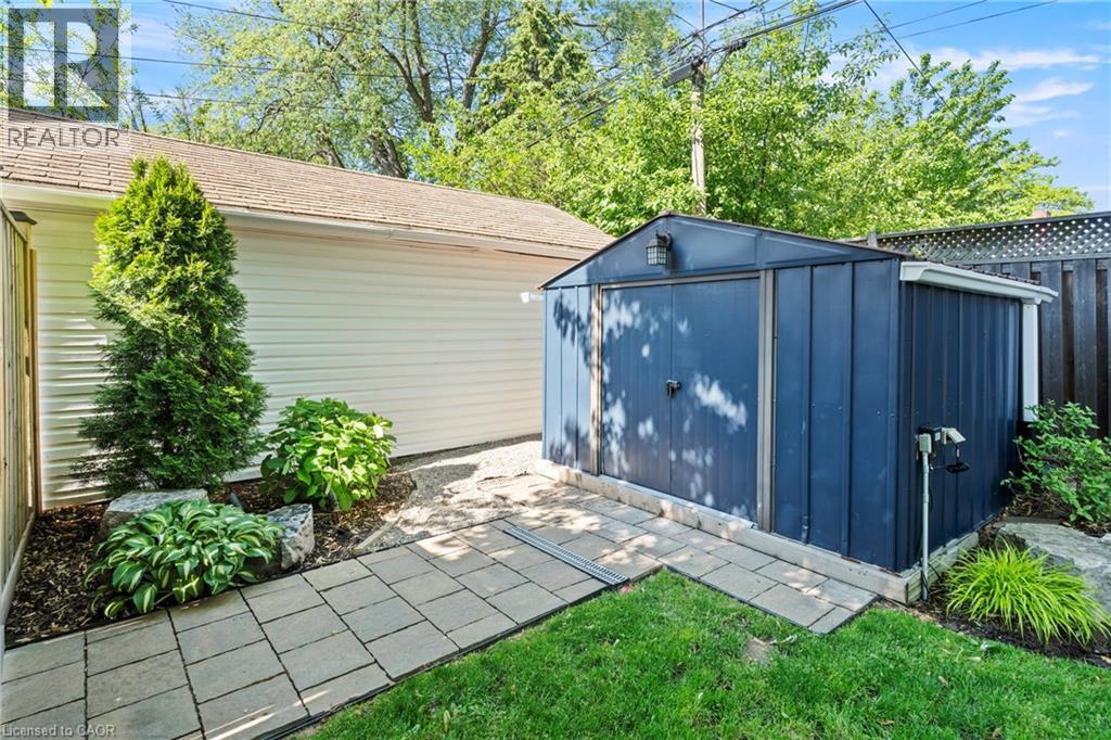 99 Edgemont Street N, Hamilton, ON - Outdoor With Exterior
