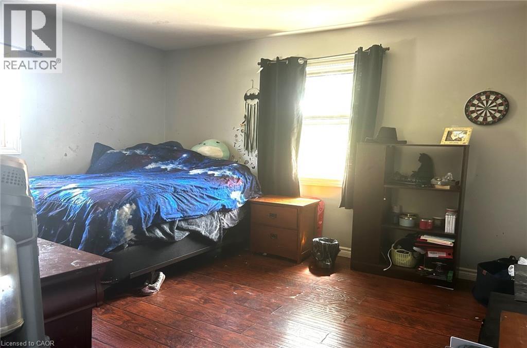 8 Nelson Street, Webbwood, ON - Indoor Photo Showing Bedroom
