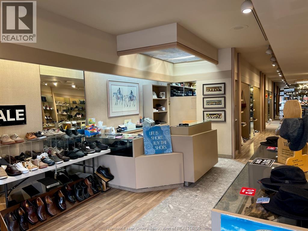 1329 Ottawa, Windsor, ON