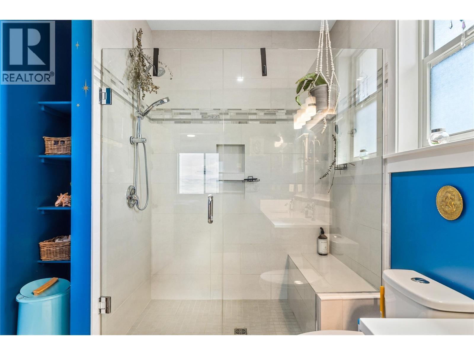 6552 Blackcomb Place, Vernon, BC