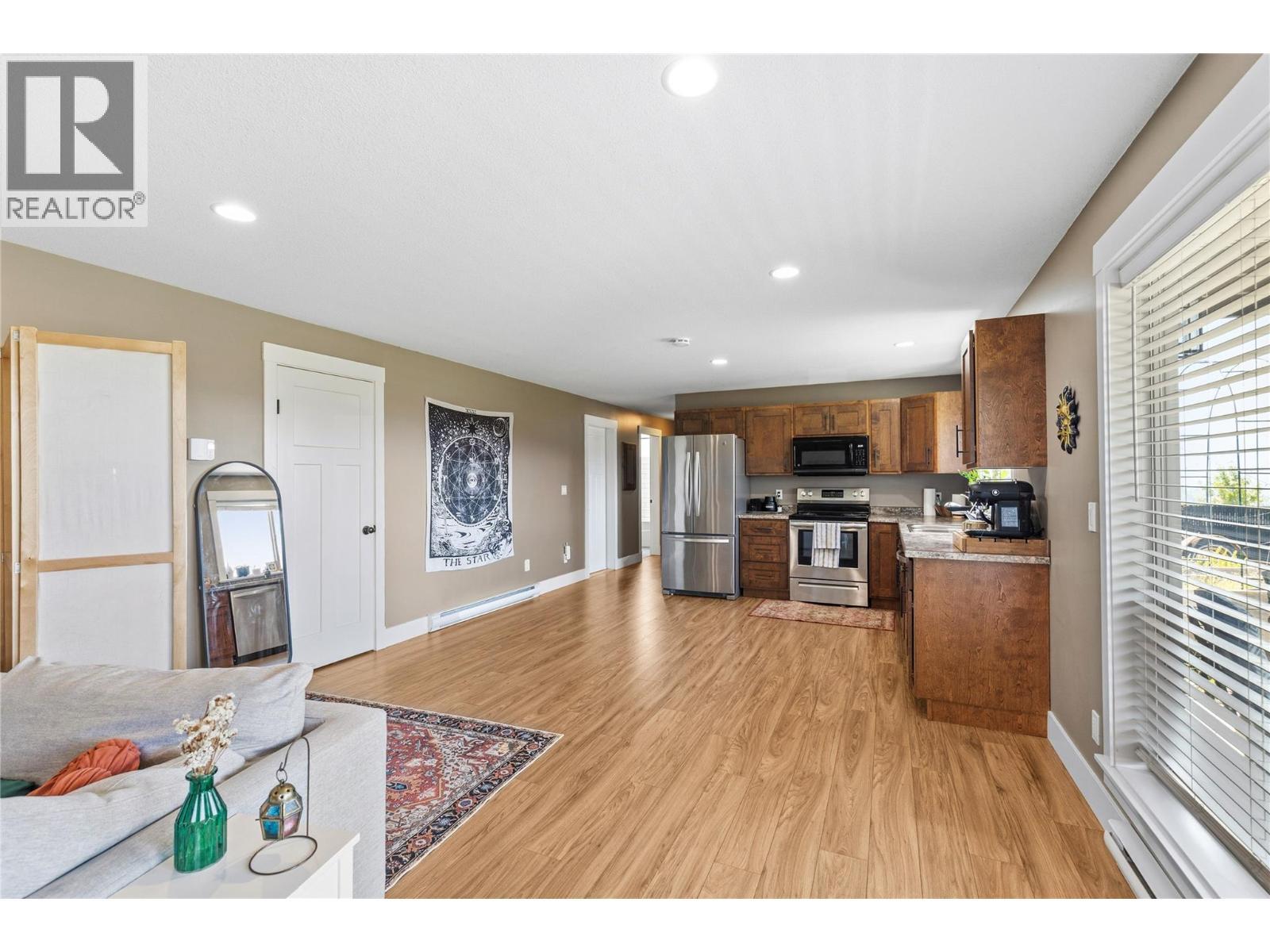 6552 Blackcomb Place, Vernon, BC