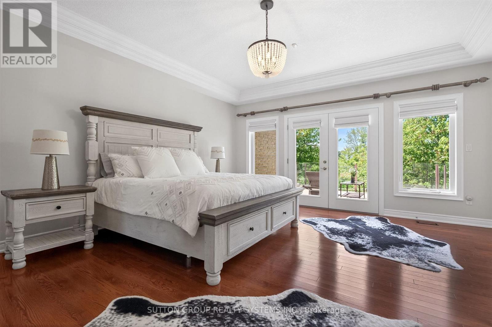 11310 Taylor Court, Milton, ON - Indoor Photo Showing Bedroom