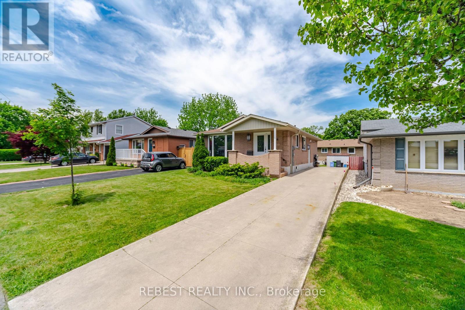 66 Darlington Drive, Hamilton, ON