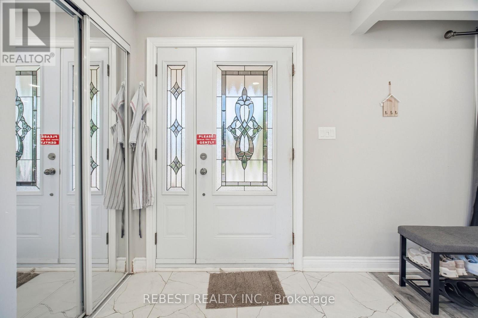 66 Darlington Drive, Hamilton, ON