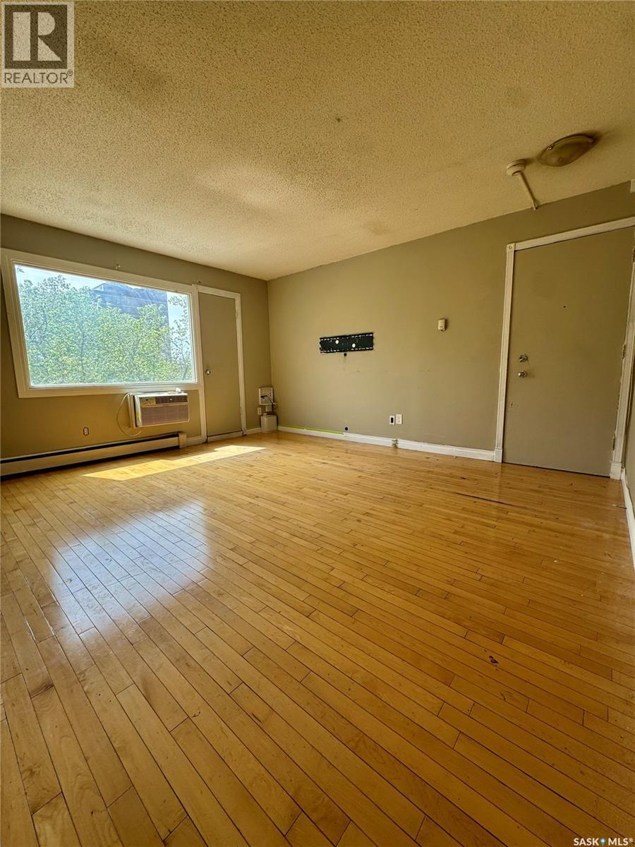 11 2320 13Th Avenue, Regina, SK - Indoor Photo Showing Other Room
