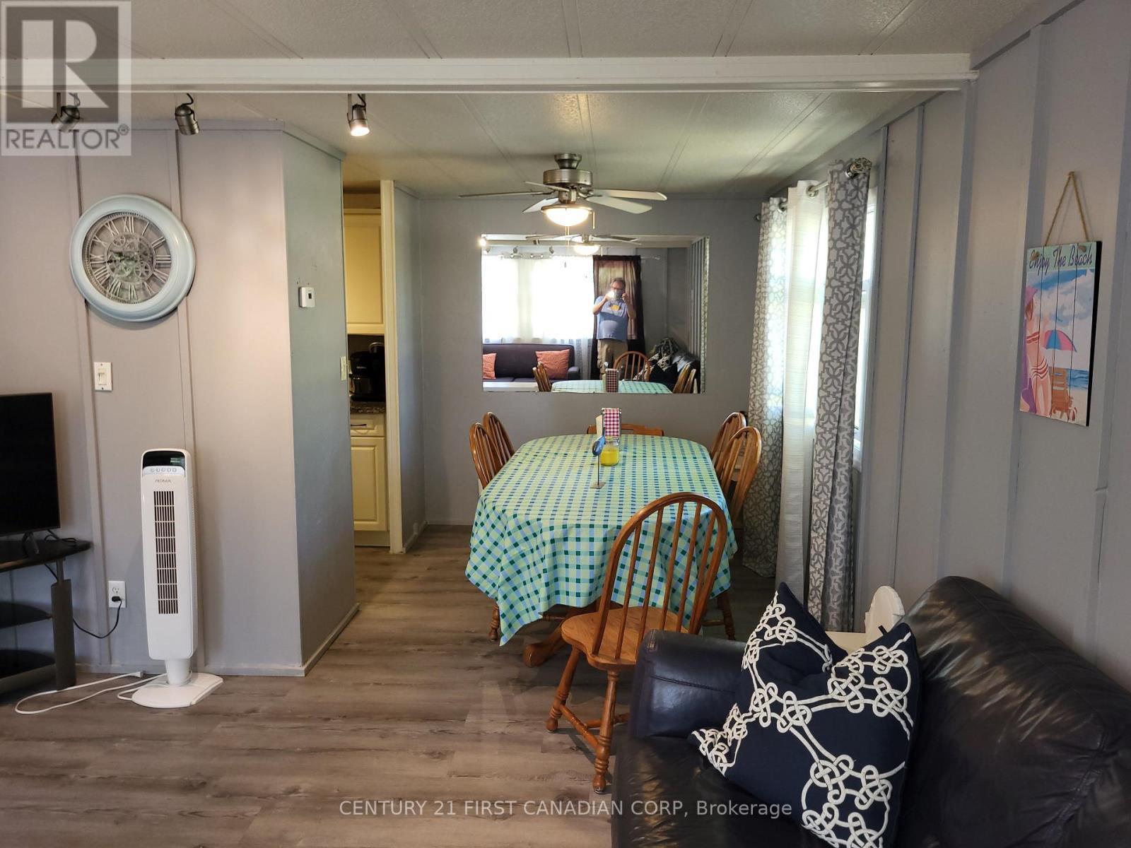 72599 Stanley Street, Bluewater (Hay), ON - Indoor Photo Showing Other Room