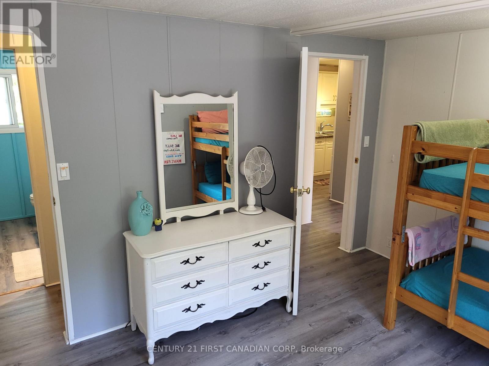 72599 Stanley Street, Bluewater (Hay), ON - Indoor Photo Showing Bathroom