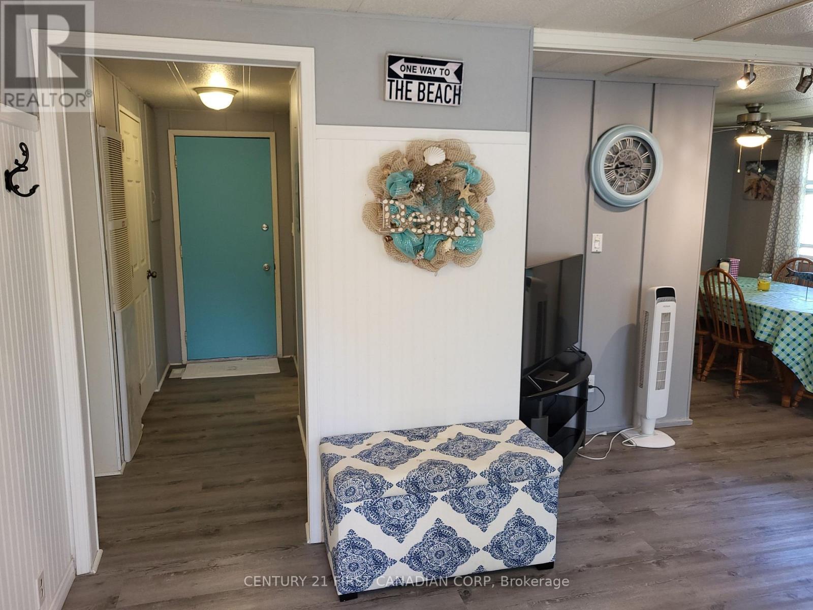 72599 Stanley Street, Bluewater (Hay), ON - Indoor Photo Showing Other Room