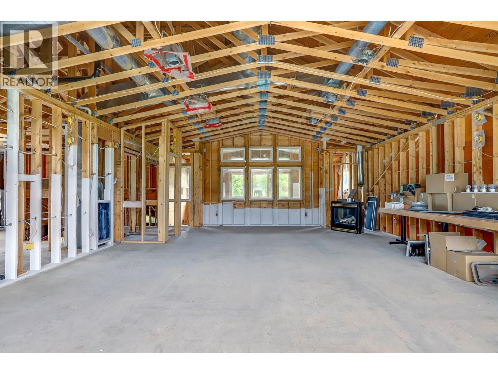 3030 Smith Drive, Armstrong, BC