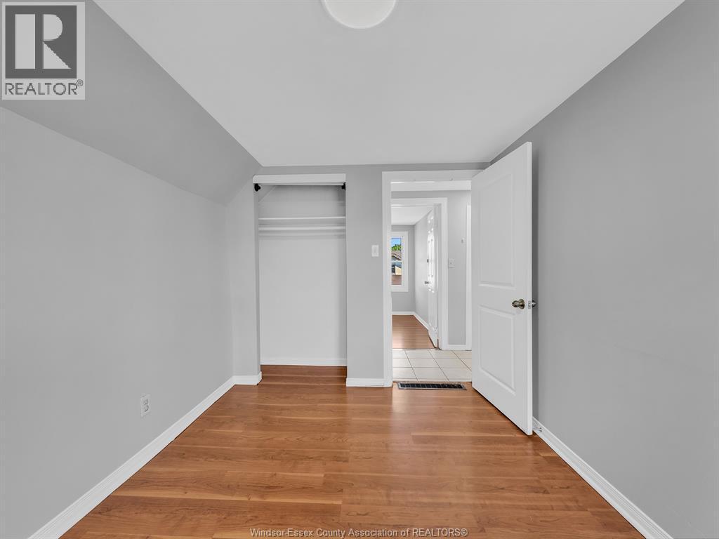 1153 University Avenue East, Windsor, ON