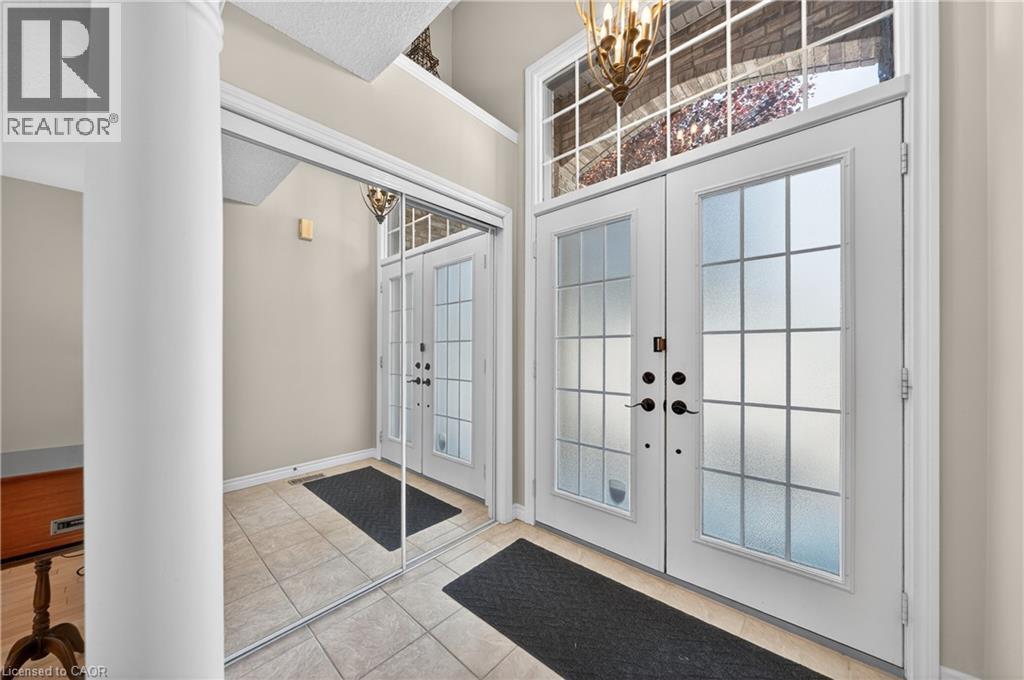 211 Mcnichol Drive, Cambridge, ON - Indoor Photo Showing Other Room