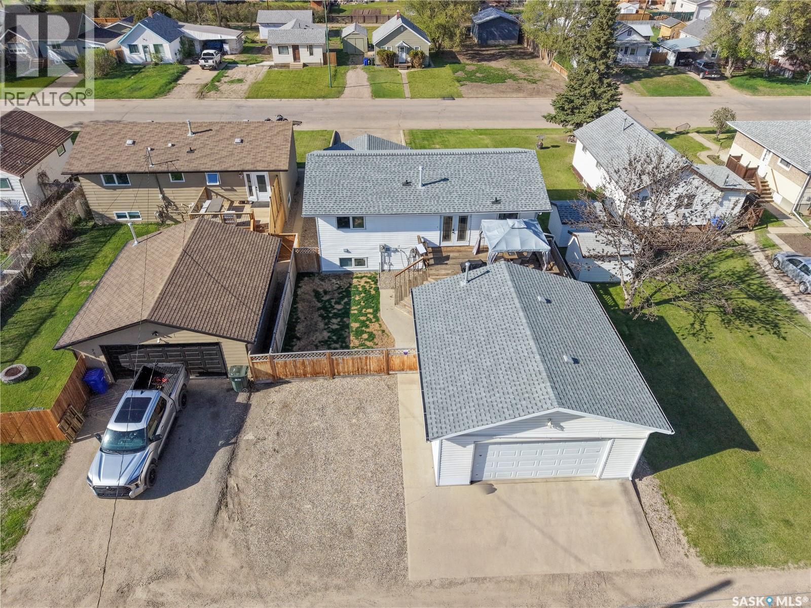 761 3Rd Street E, Prince Albert, SK - Outdoor