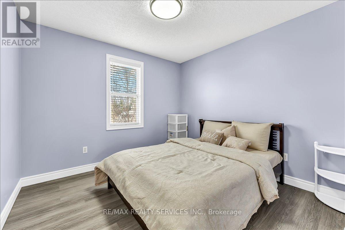 672 Zermatt Drive, Waterloo, ON
