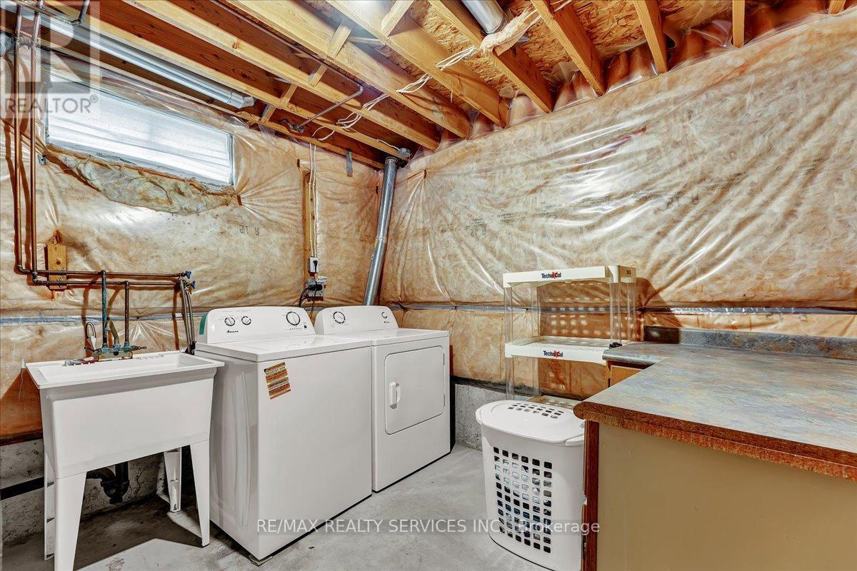 672 Zermatt Drive, Waterloo, ON