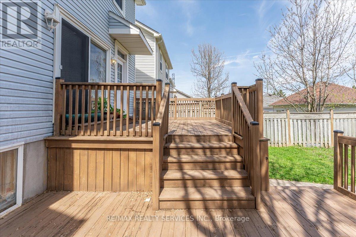 672 Zermatt Drive, Waterloo, ON