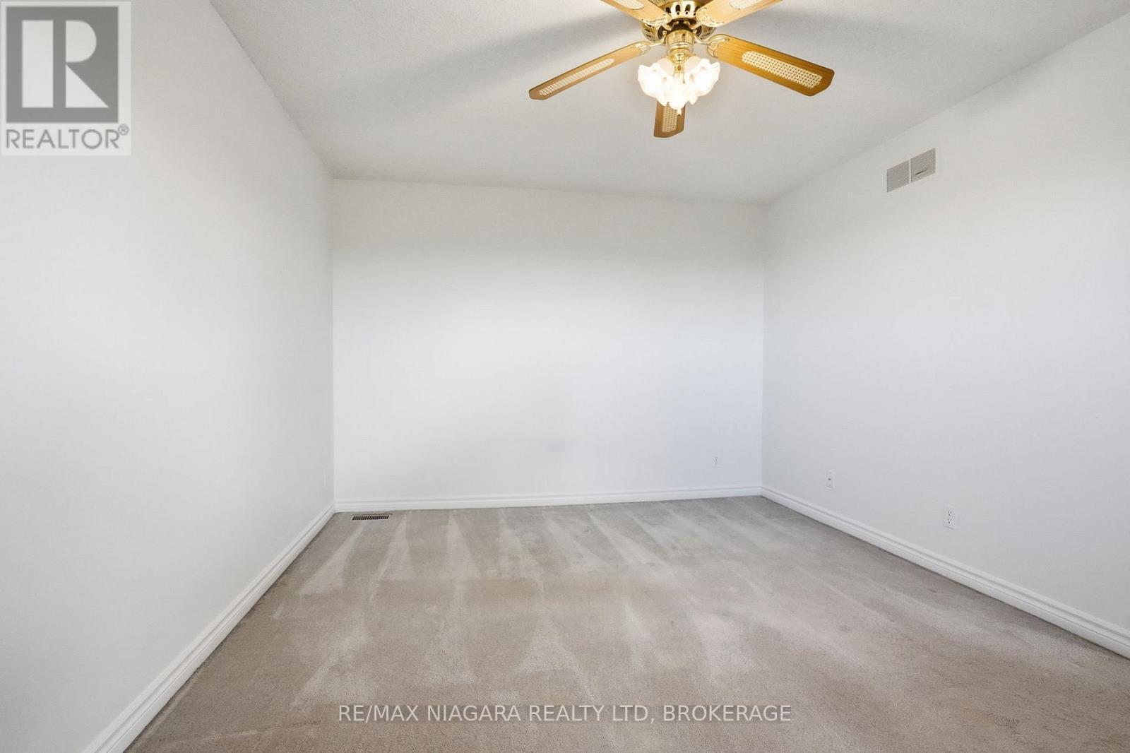 25 - 2720 Mewburn Road, Niagara Falls (Casey), ON