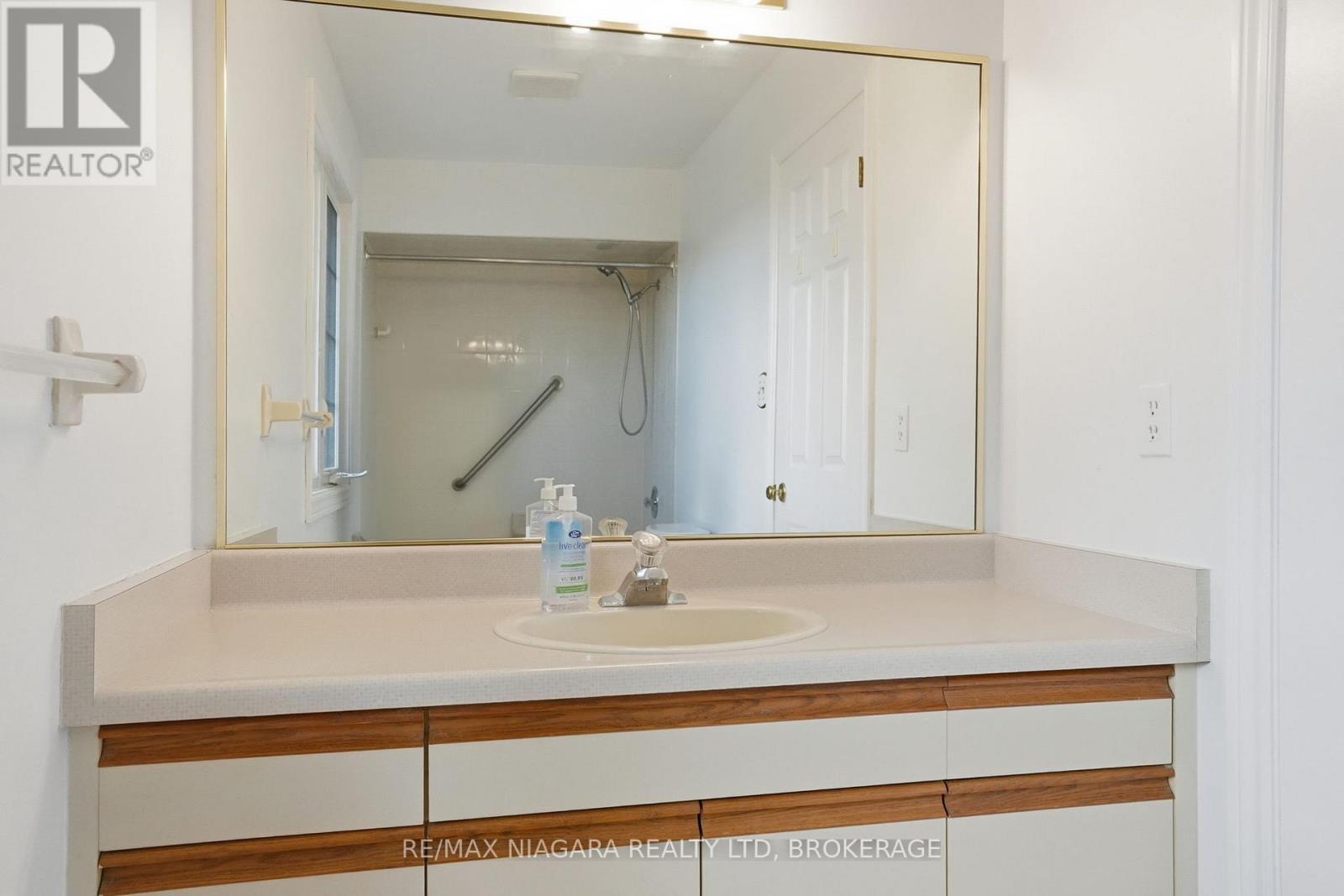 25 - 2720 Mewburn Road, Niagara Falls (Casey), ON