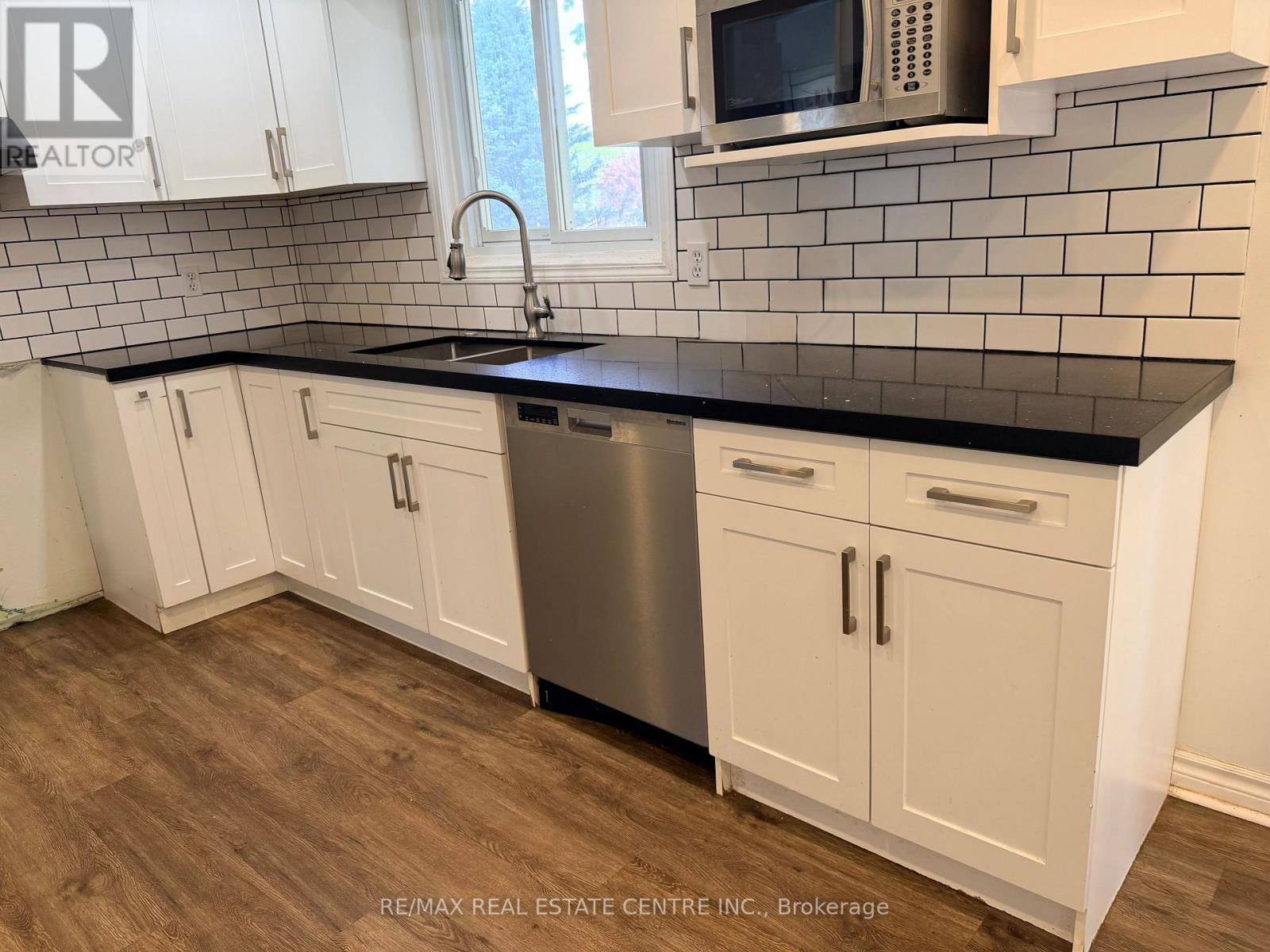 Kitchen - 43 Forest Glen Crescent, Kitchener, ON