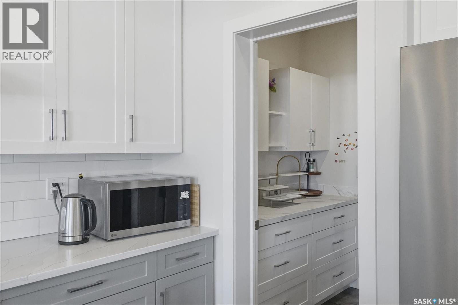 259 Skopik Crescent, Saskatoon, SK