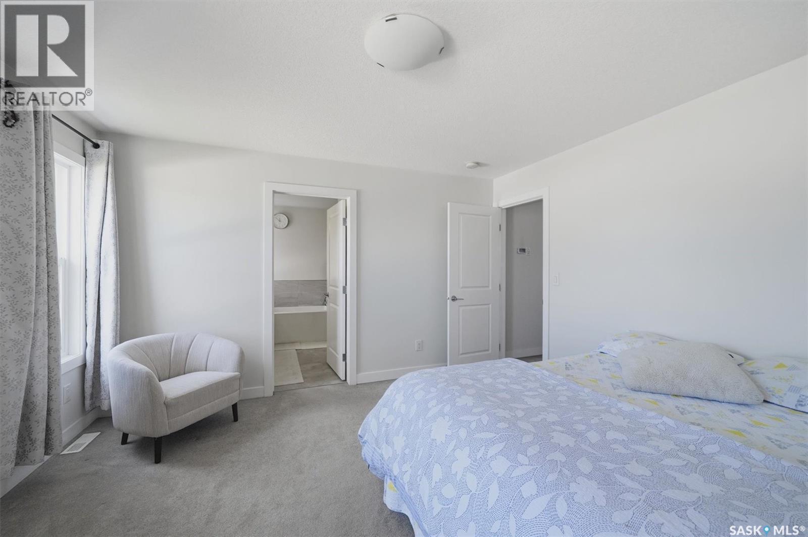 259 Skopik Crescent, Saskatoon, SK