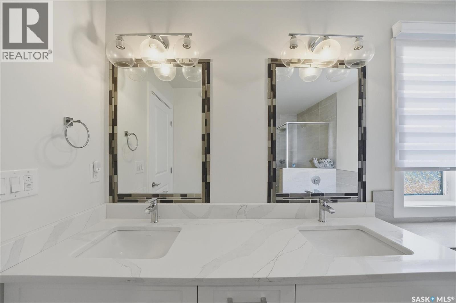 259 Skopik Crescent, Saskatoon, SK