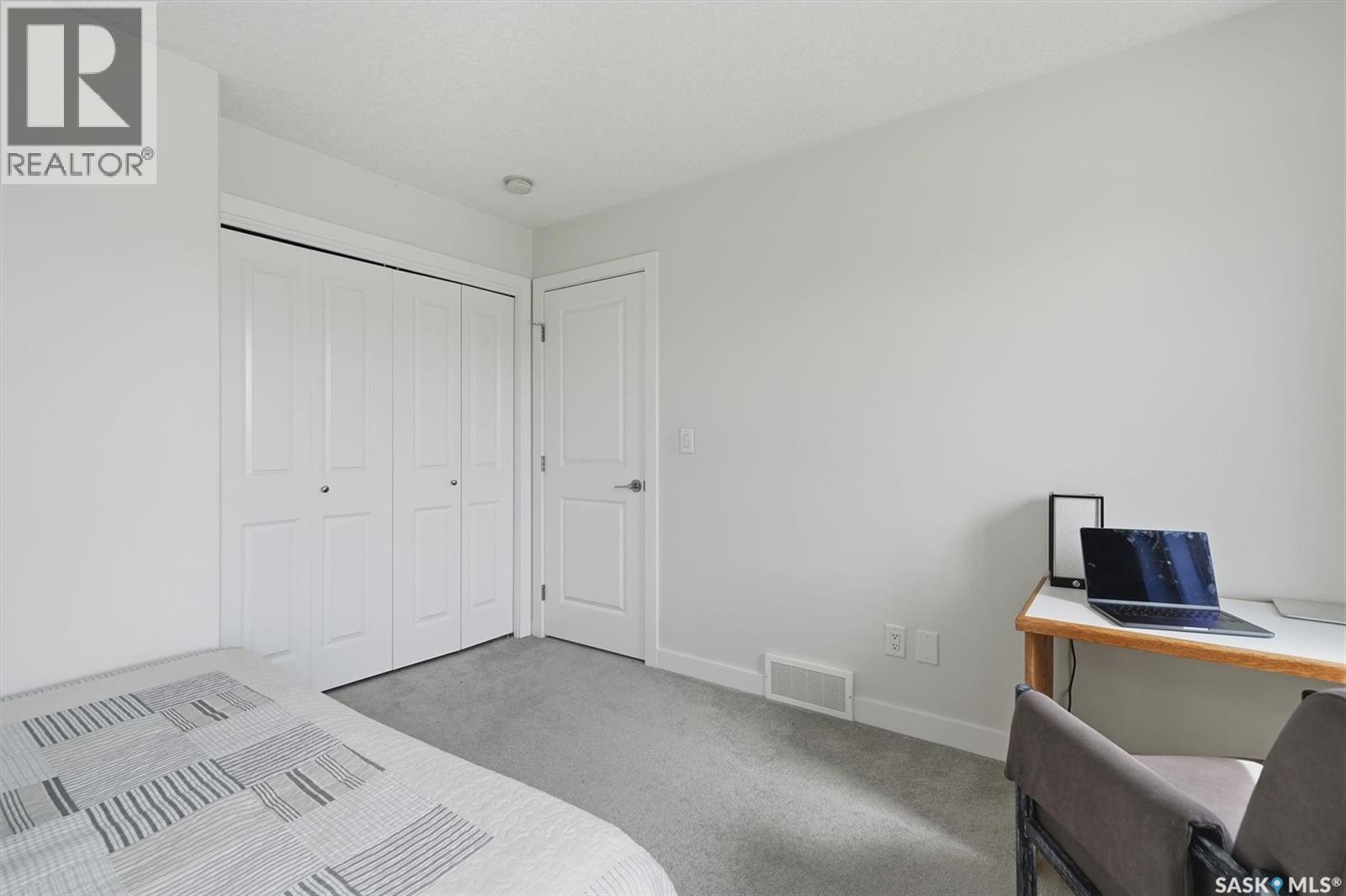 259 Skopik Crescent, Saskatoon, SK