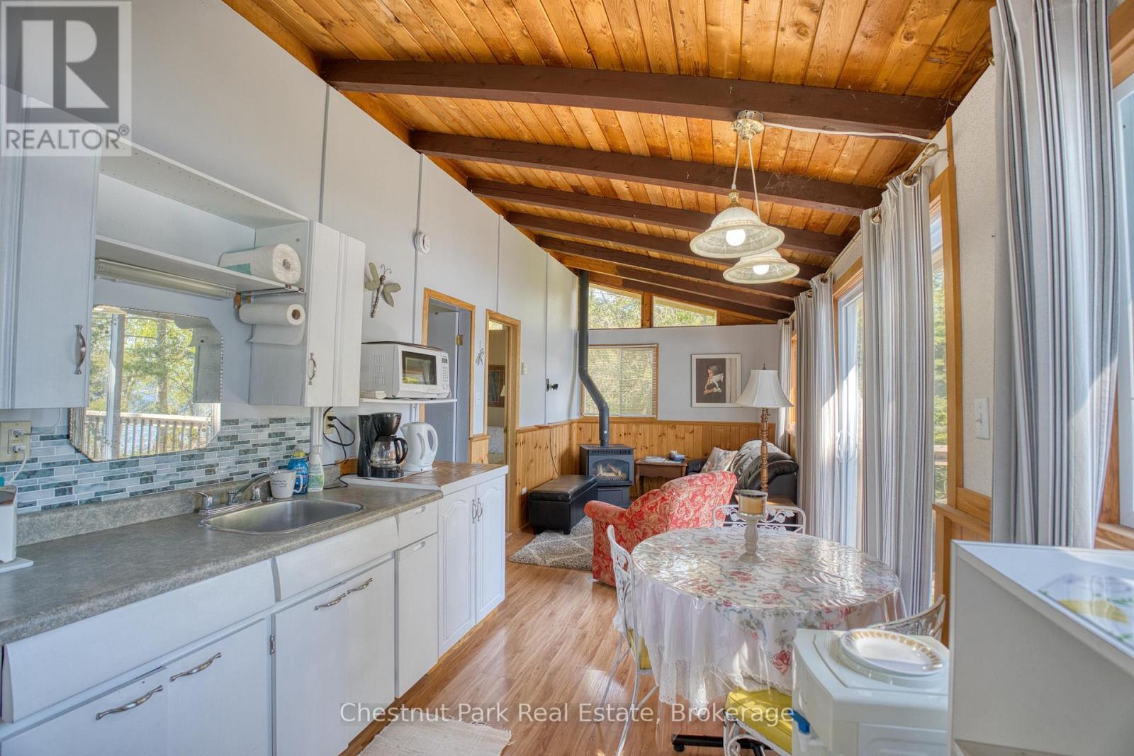 156 Miller Lake Shore Road, Northern Bruce Peninsula, ON - Indoor