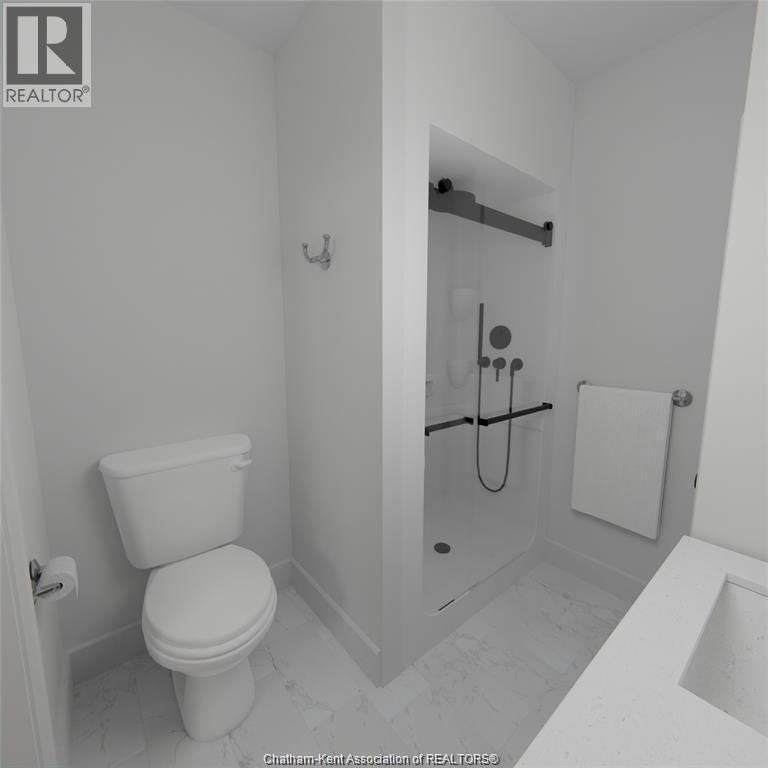 39 Demall Drive, Dresden, ON - Indoor Photo Showing Bathroom