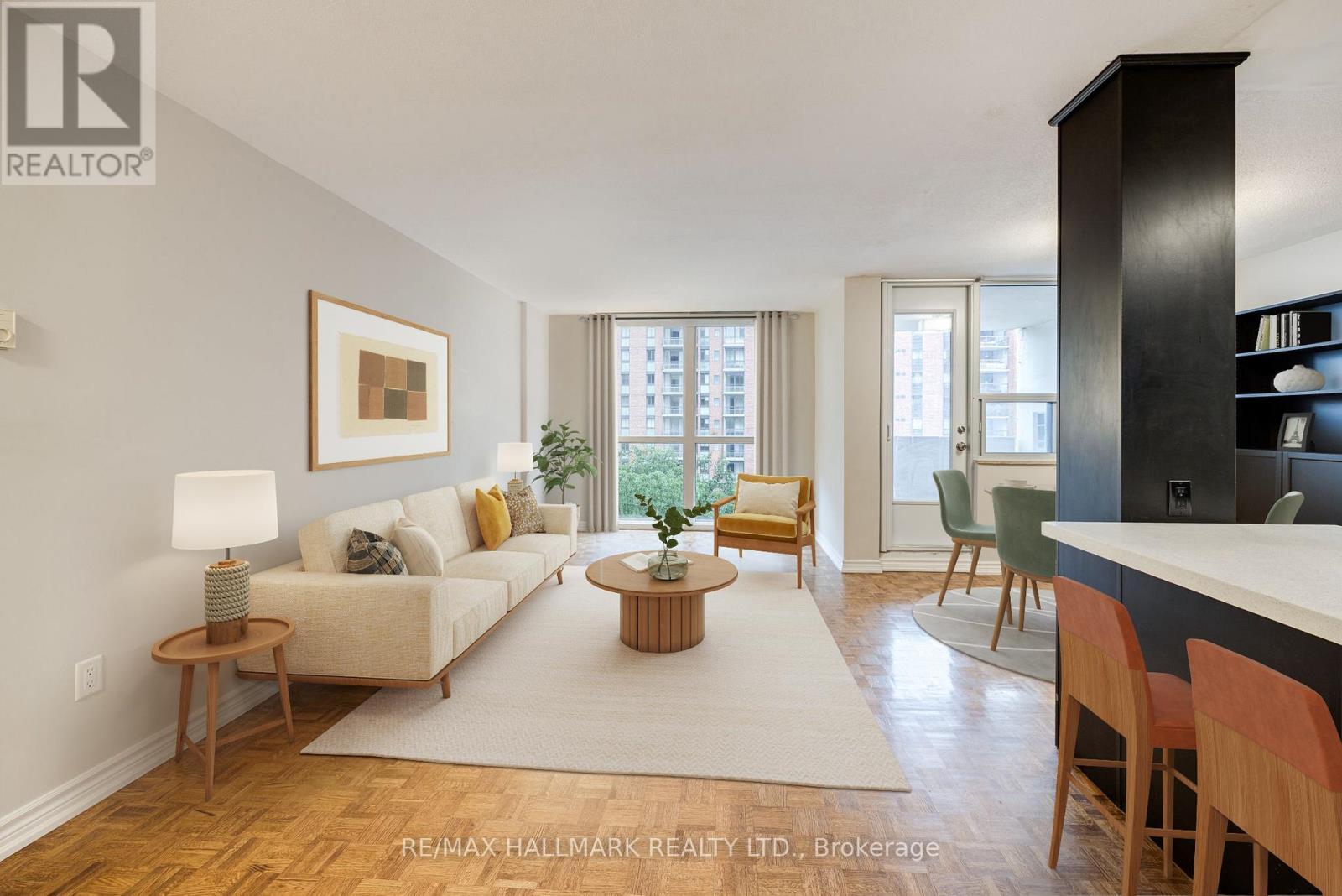1715 - 40 Homewood Avenue, Toronto, ON - Indoor Photo Showing Living Room