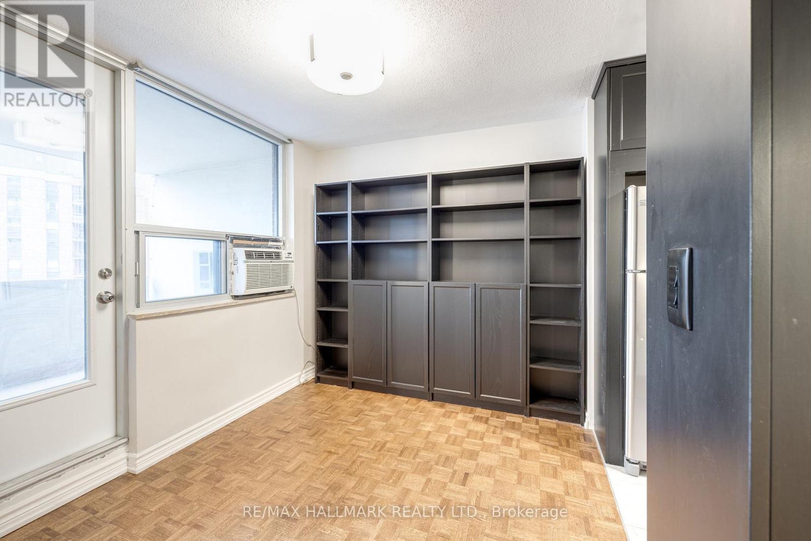 1715 - 40 Homewood Avenue, Toronto, ON - Indoor Photo Showing Other Room