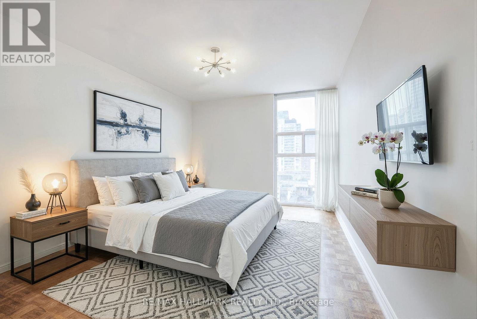 1715 - 40 Homewood Avenue, Toronto, ON - Indoor Photo Showing Bedroom