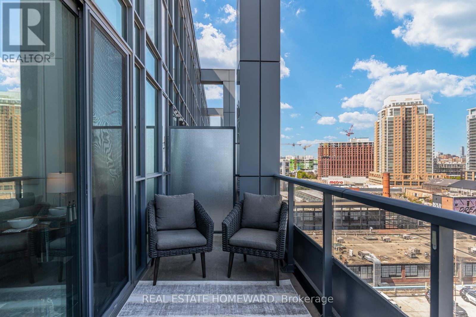 732 - 5 Hanna Avenue, Toronto, ON - Outdoor