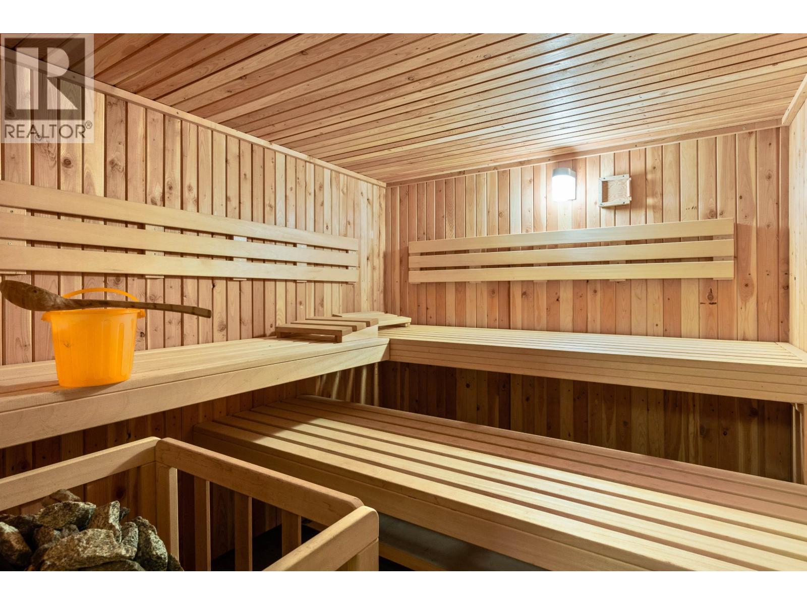 8046 N Bridge Lake Road, Bridge Lake, BC - Indoor Photo Showing Other Room