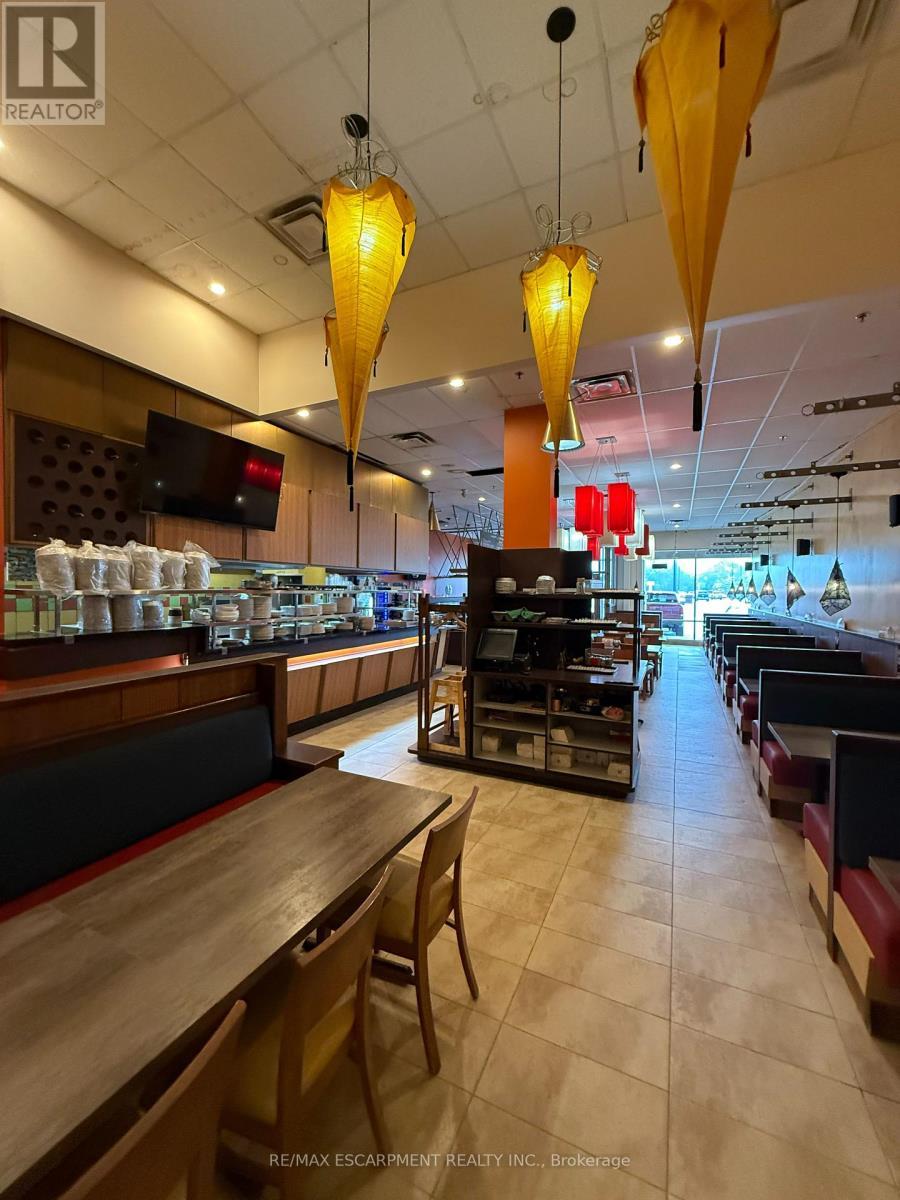1508 Upper James Street, Hamilton, ON