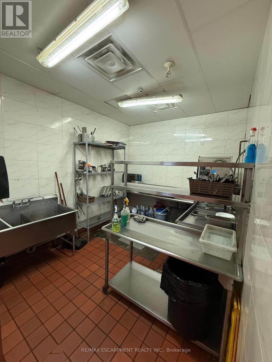 1508 Upper James Street, Hamilton, ON