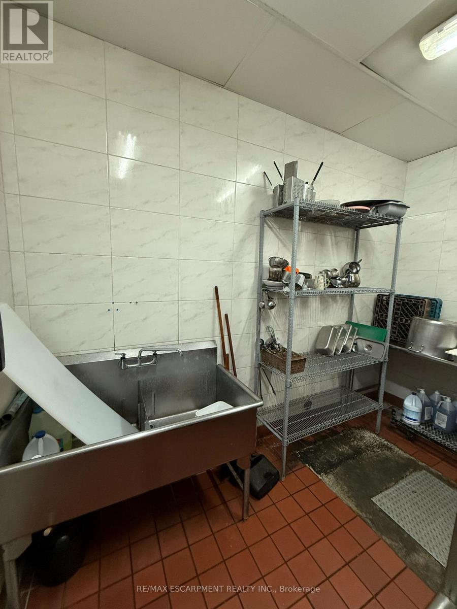 1508 Upper James Street, Hamilton, ON