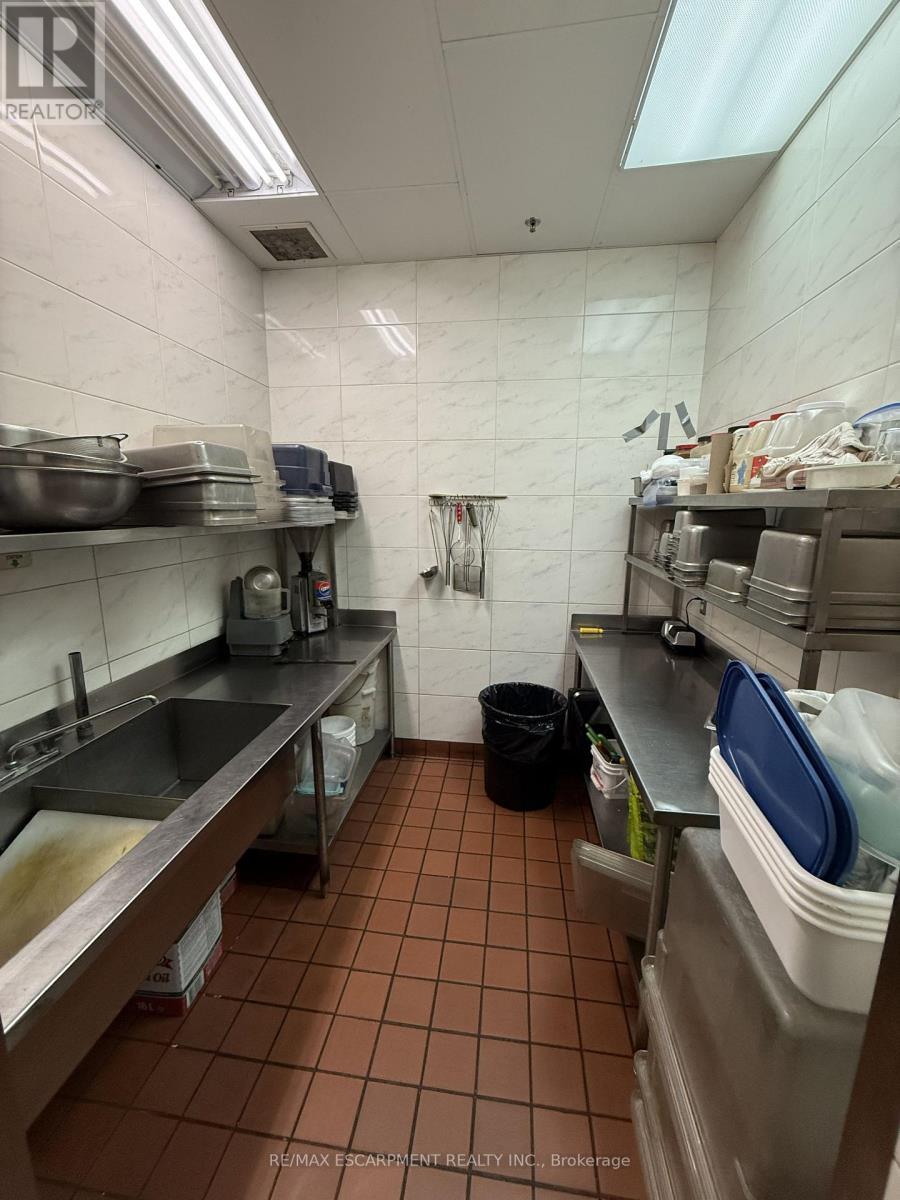 1508 Upper James Street, Hamilton, ON