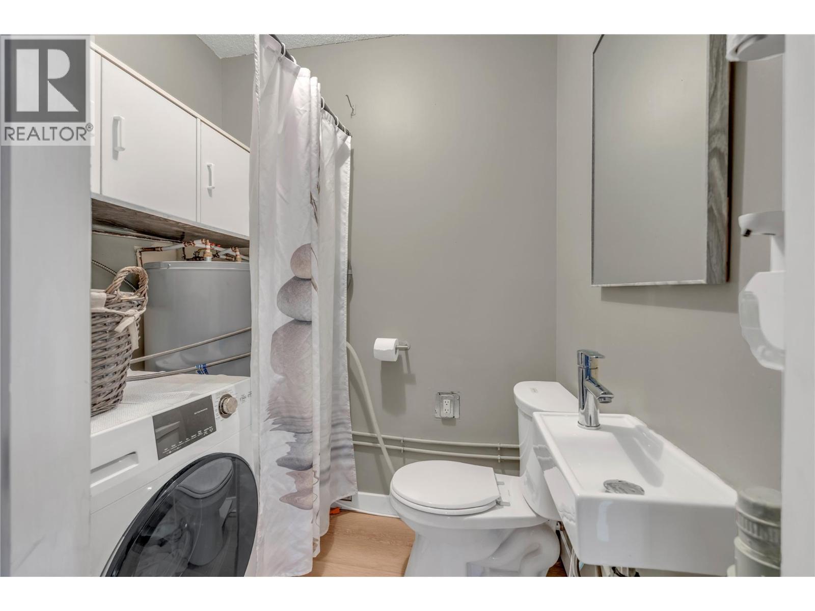 172 Mcgowan Road, Oliver, BC