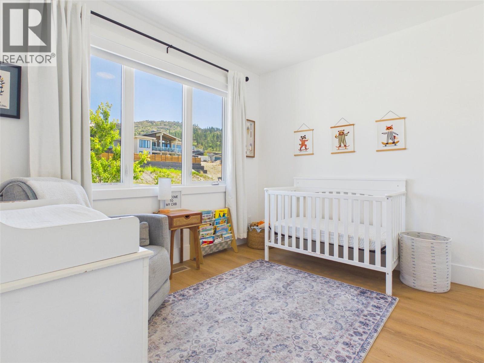 1081 Antler Drive, Penticton, BC - Indoor Photo Showing Bedroom
