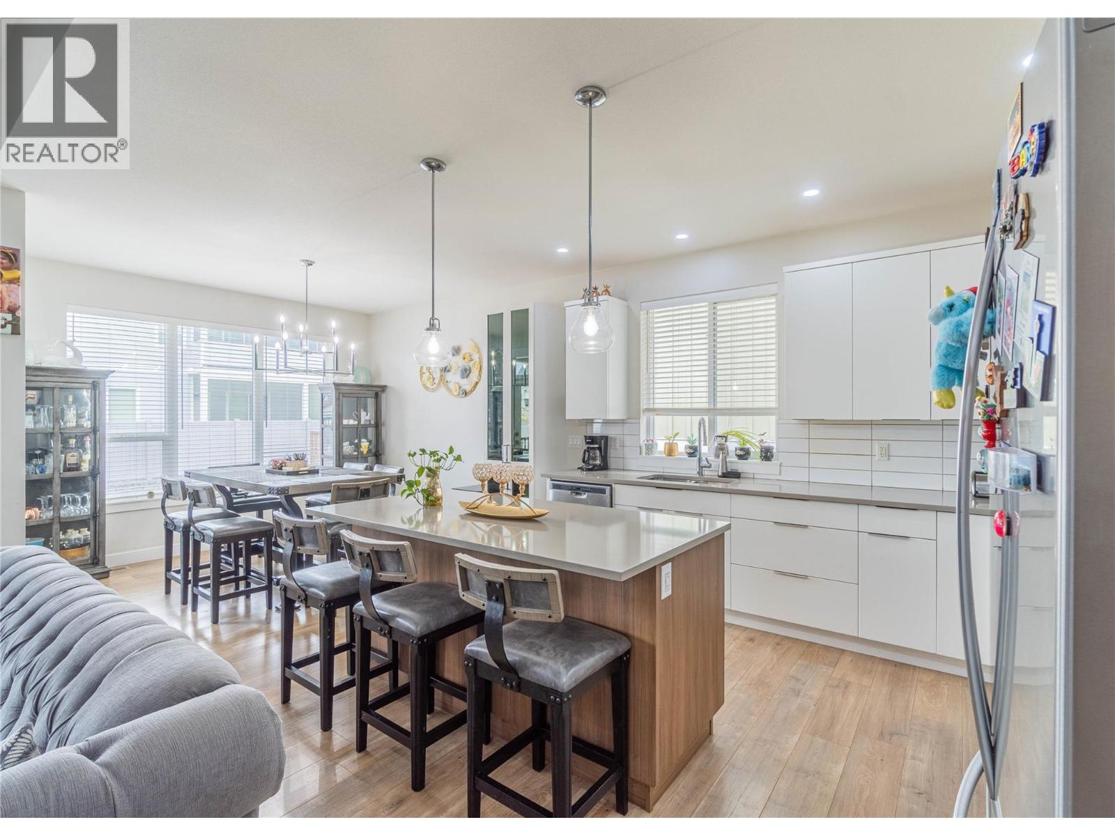 1896 Qu'Appelle Boulevard, Kamloops, BC